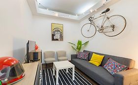 Remodeled Historical Apartment In The City Center